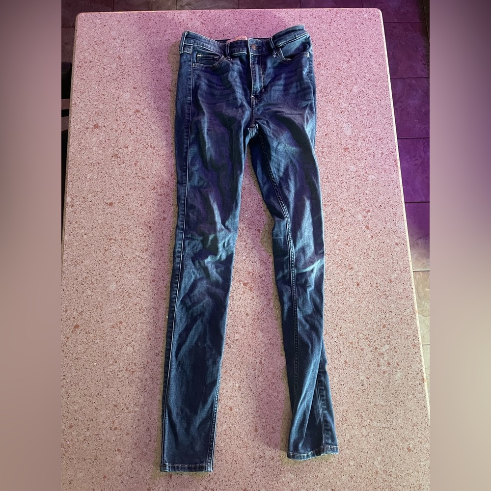 Hollister jeans